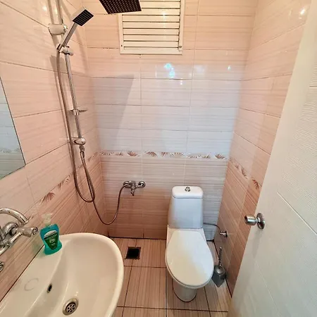 With Kitchen In The Center * Ancara